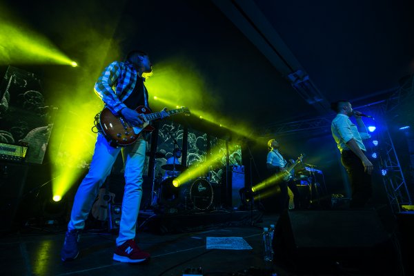 «Антитіла» зігріли «Сонцем» львів'ян (фото)