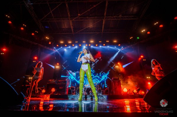 На «Арені Львів» відбувся грандіозний Національний телепроект «Українська пісня» (фото)