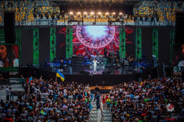 На «Арені Львів» відбувся грандіозний Національний телепроект «Українська пісня» (фото)