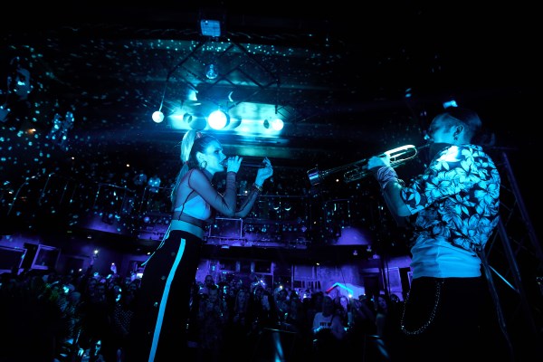 MamaRika розКАЧала столицю