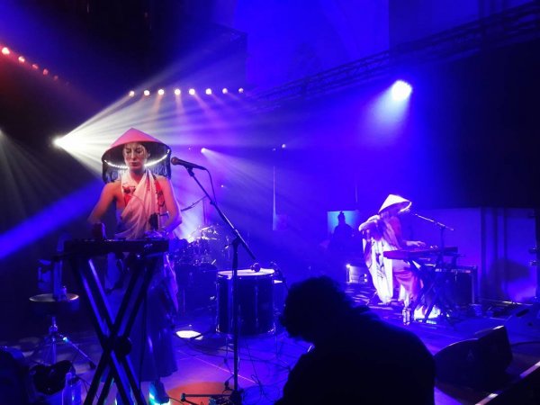 Panivalkova зіграли у середньовічному замку у Нідерландах та розповіли про Україну в ефірі радіо BBC