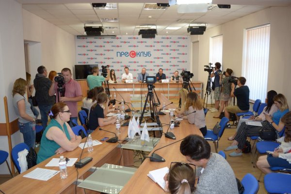 Польський рок-гурт CHEMIA із Войцехом Бальчуном буде хедлайнером «Української пісні 2018» Польський рок-гурт CHEMIA із Войцехом Бальчуном буде хедлайнером «Української пісні 2018»