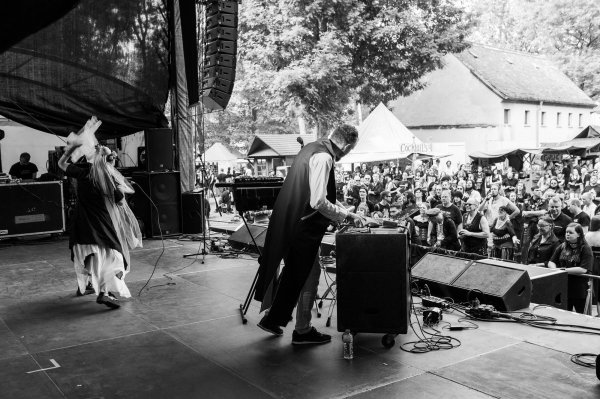 Дует Folknery підкорив найбільший готичний фестиваль світу