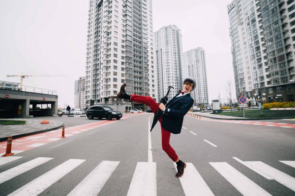 В Україні відбудеться тур «Майстер у твоєму Місті» від Олександра Лещенка та театру танцю «Foresight»