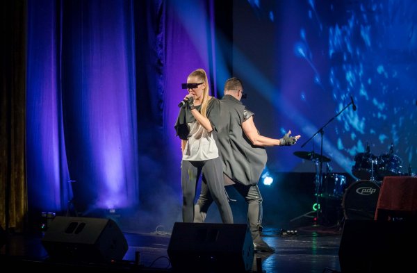 Українська співачка виборола золото на міжнародному музичному фестивалі в Сербії (фото)