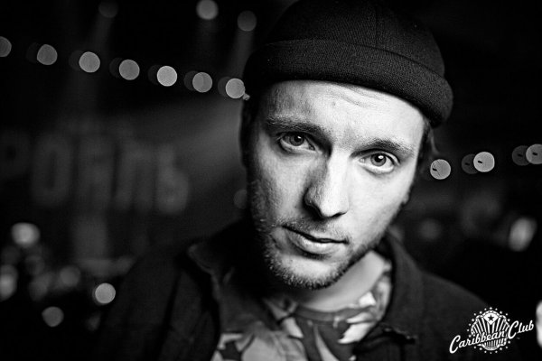 Фагот, Анна Завальська, Злата Огнєвіч та інші зірки оцінили нове щотижневе вар'єте "Рояль"