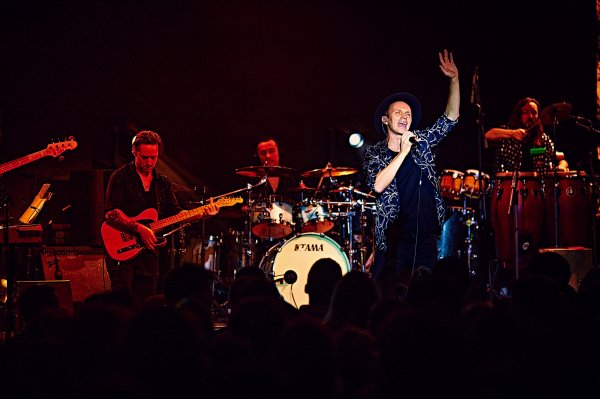 Гурт BrainStorm презентував нову програму «30 музичних історій» в Києві