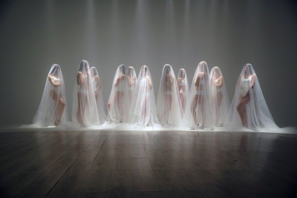 Vlad Darwin присвятив дружині пісню «Зірка» та презентував чуттєве відео