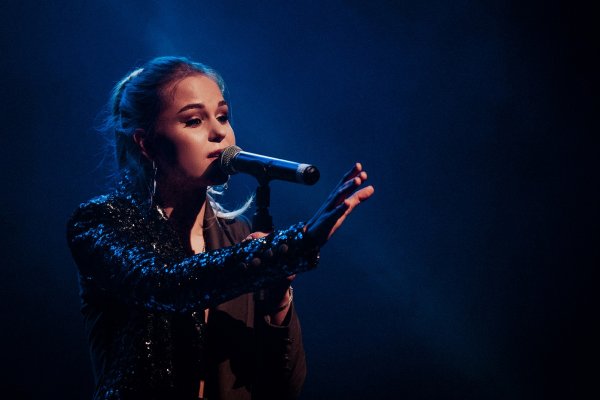 Українка Софія Єгорова виступила на великому концерті в Чорногорії (фото)