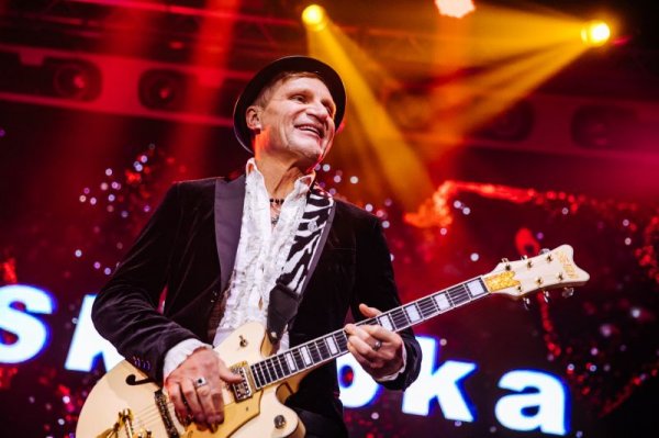 Олег Скрипка став зірковим гостем нового сезону вар'єте «Рояль»: подробиці та фото