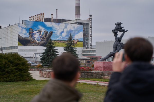 Телемарафон Звуки Чорнобиля за участі Kazka, Сергій Міхалок, Олександр Чемеров, Вагоновожатые, GusGus, Bjarki, Dub FX та інших музикантів